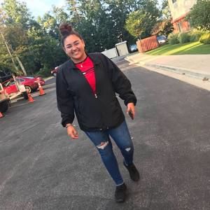 Meet your Posher, Alyssa